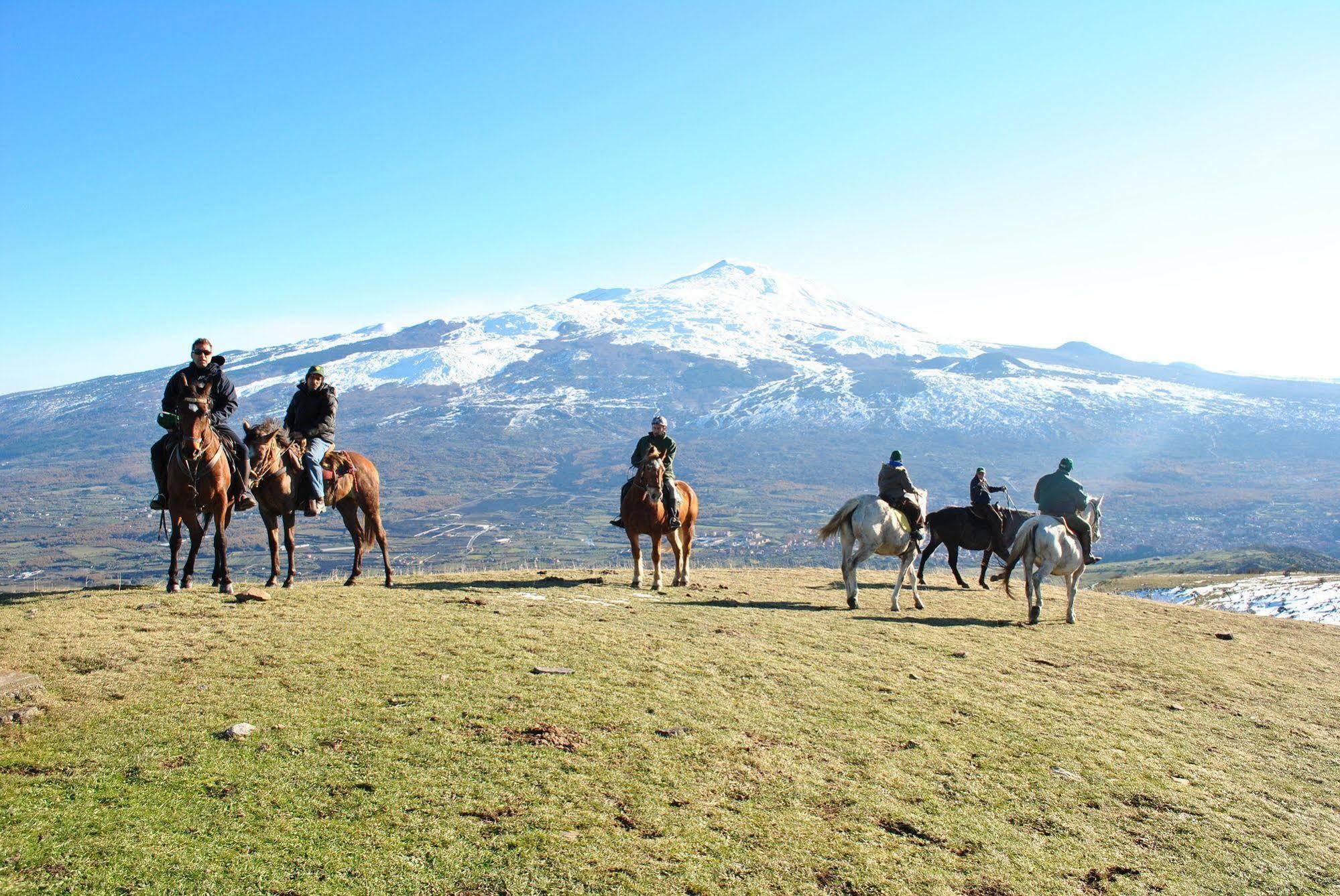 Agriturismo Borgo San Nicolao Randazzo Eksteriør billede