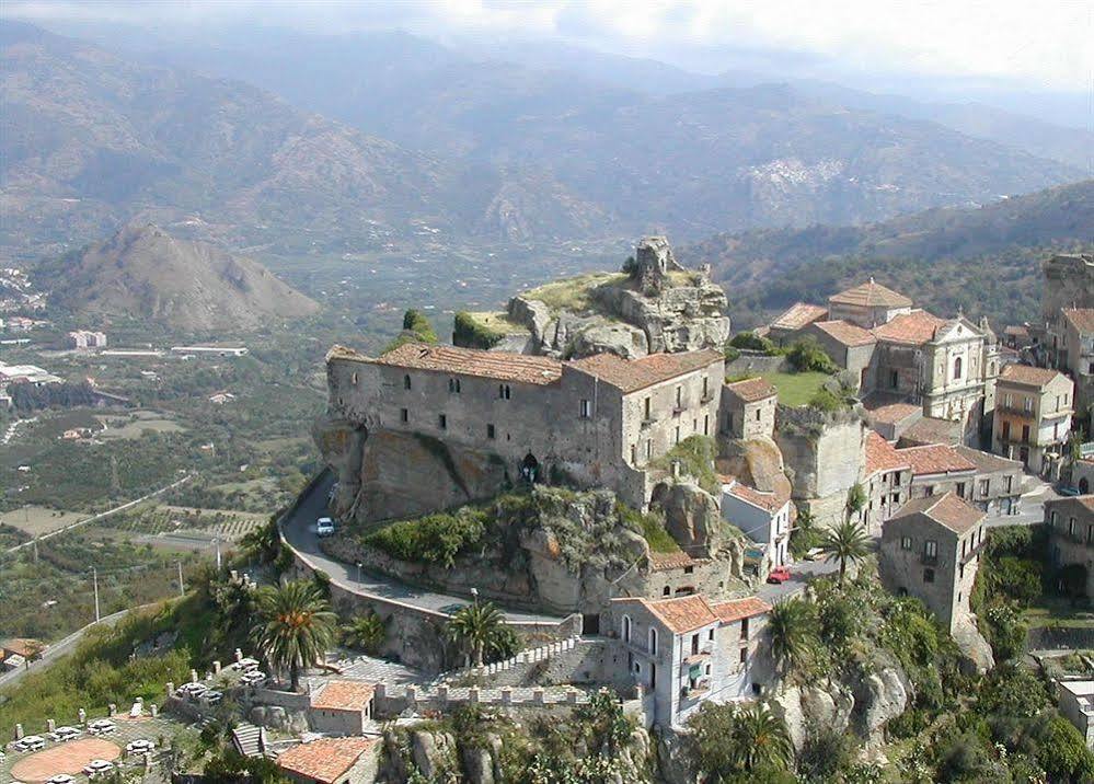 Agriturismo Borgo San Nicolao Randazzo Eksteriør billede